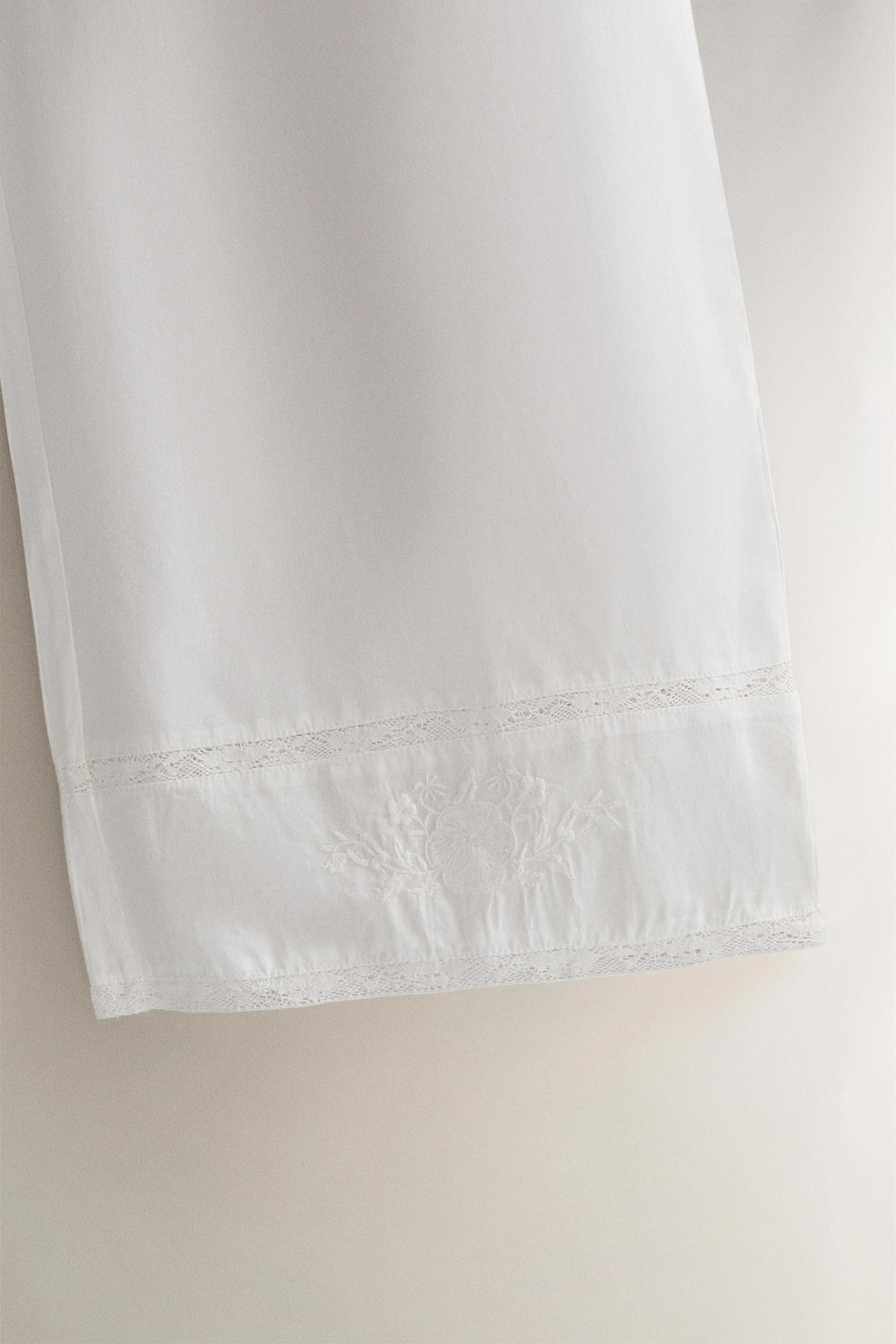 LACE TRIMMED PANTS